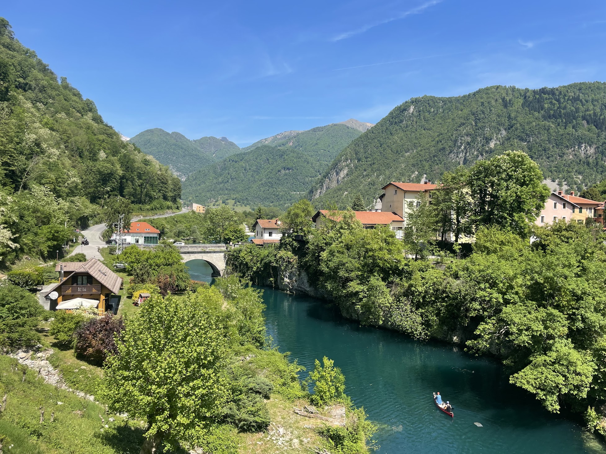 River and mountain scenery at Most na Soči